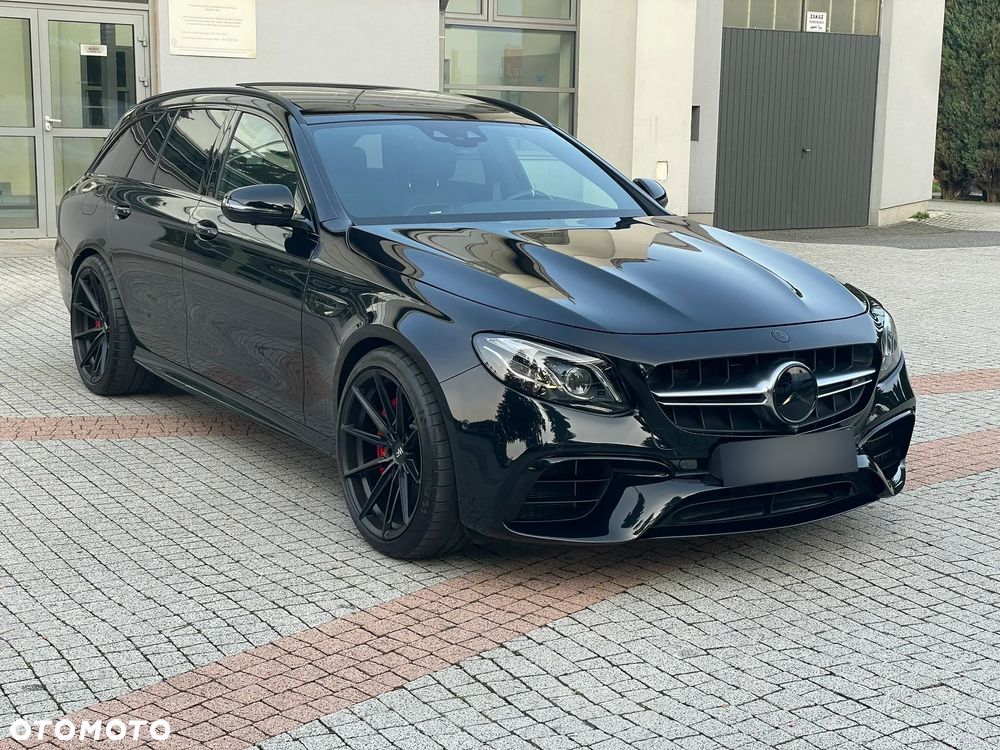 Mercedes-Benz Klasa E AMG 63 S 4Matic+ AMG Speedshift MCT-9G - 6