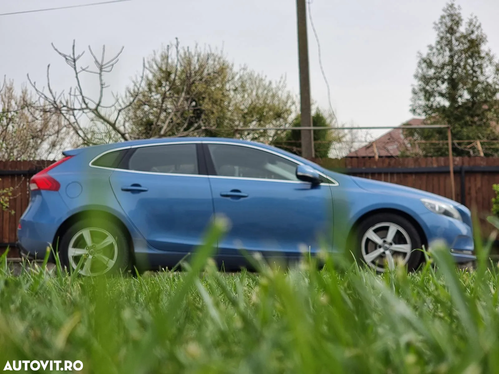 Volvo V40 D4 VEA Momentum - 2
