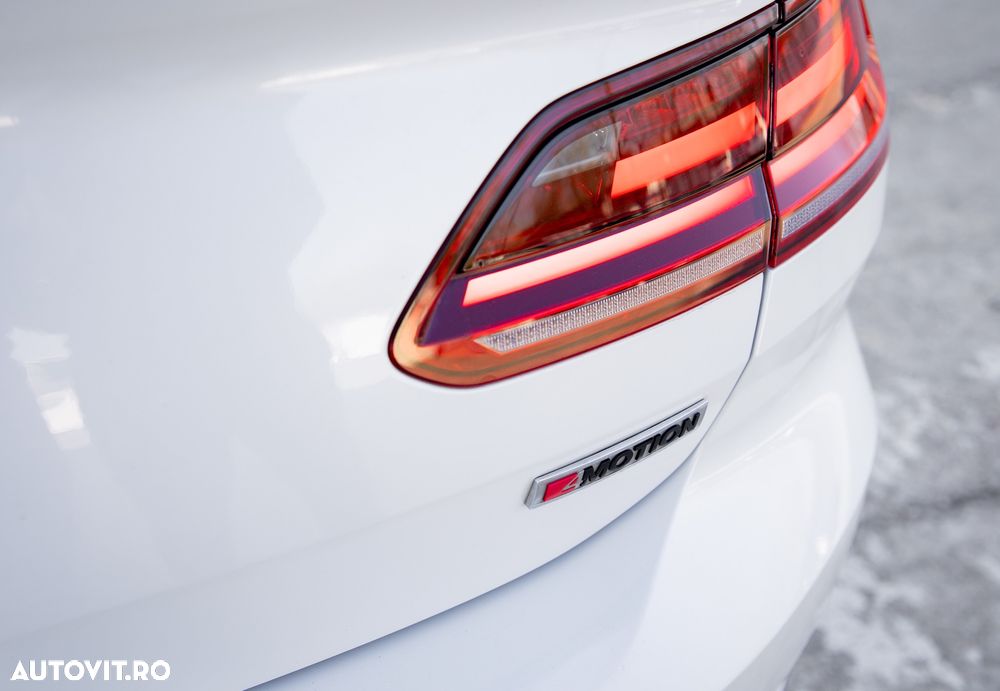 Volkswagen ARTEON 2.0 TDI DSG 4Motion R-Line - 26