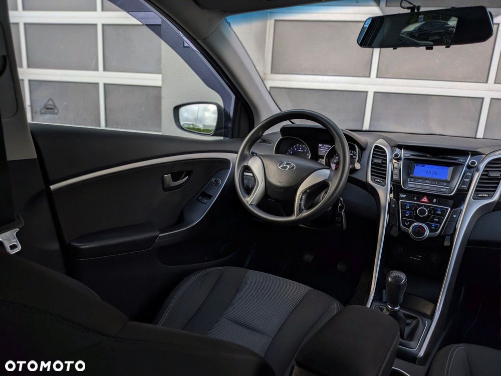 Hyundai i30 1.4 Classic + - 14