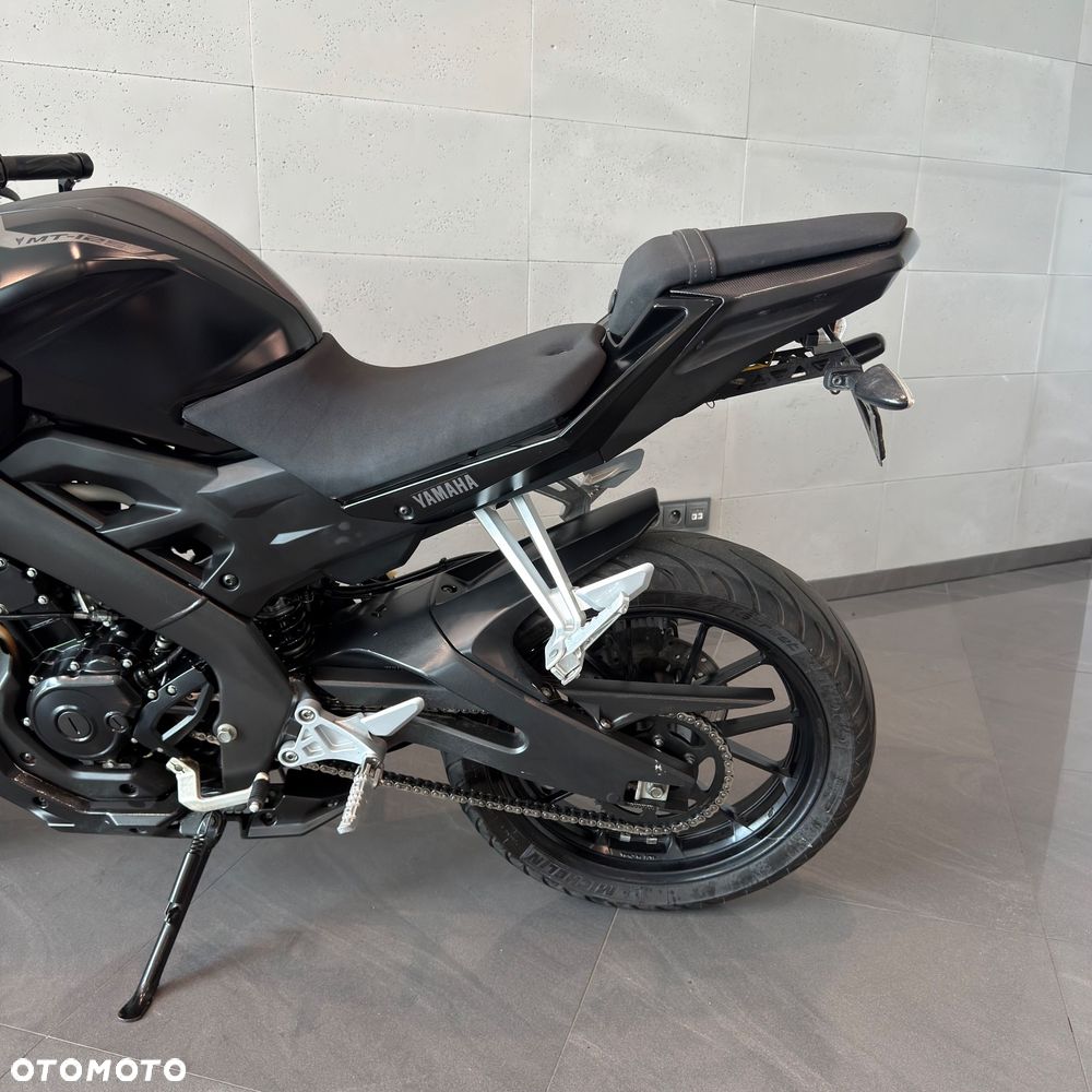 Yamaha MT - 11