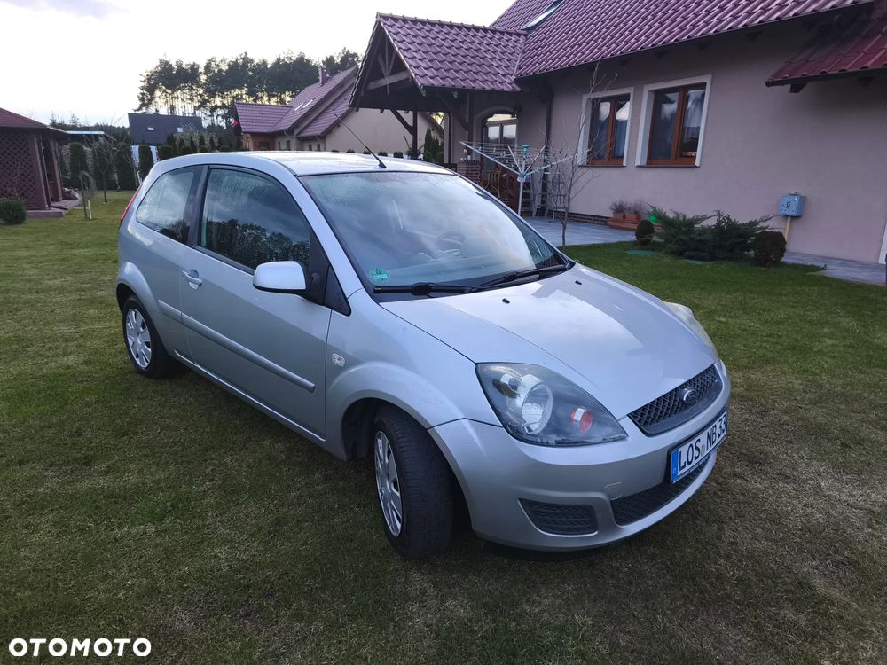 Ford Fiesta 1.3 Fun - 11