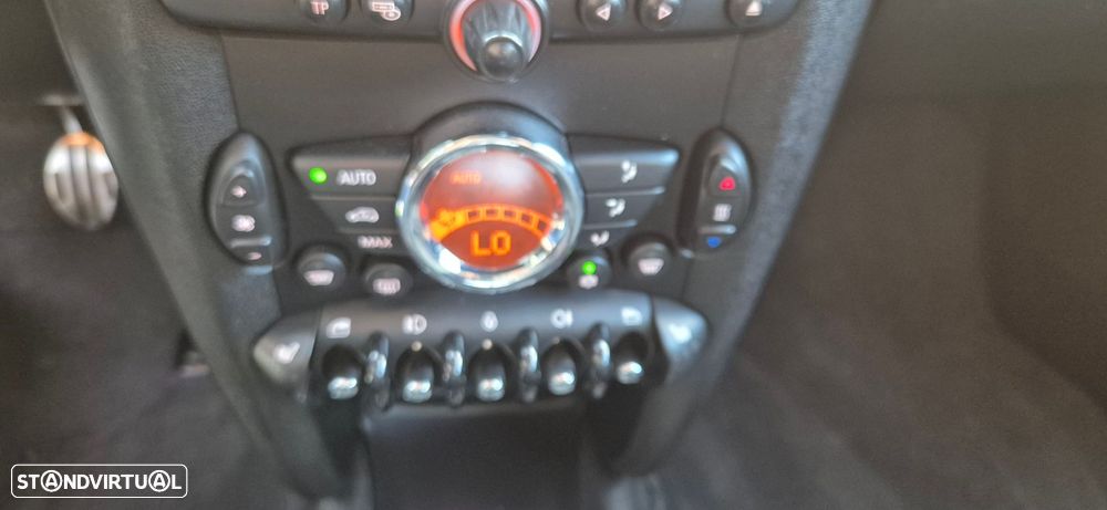 MINI 3 Portas Cooper SD - 23