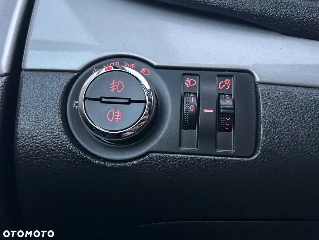 Opel Mokka X 1.4 T Elite S&S - 25