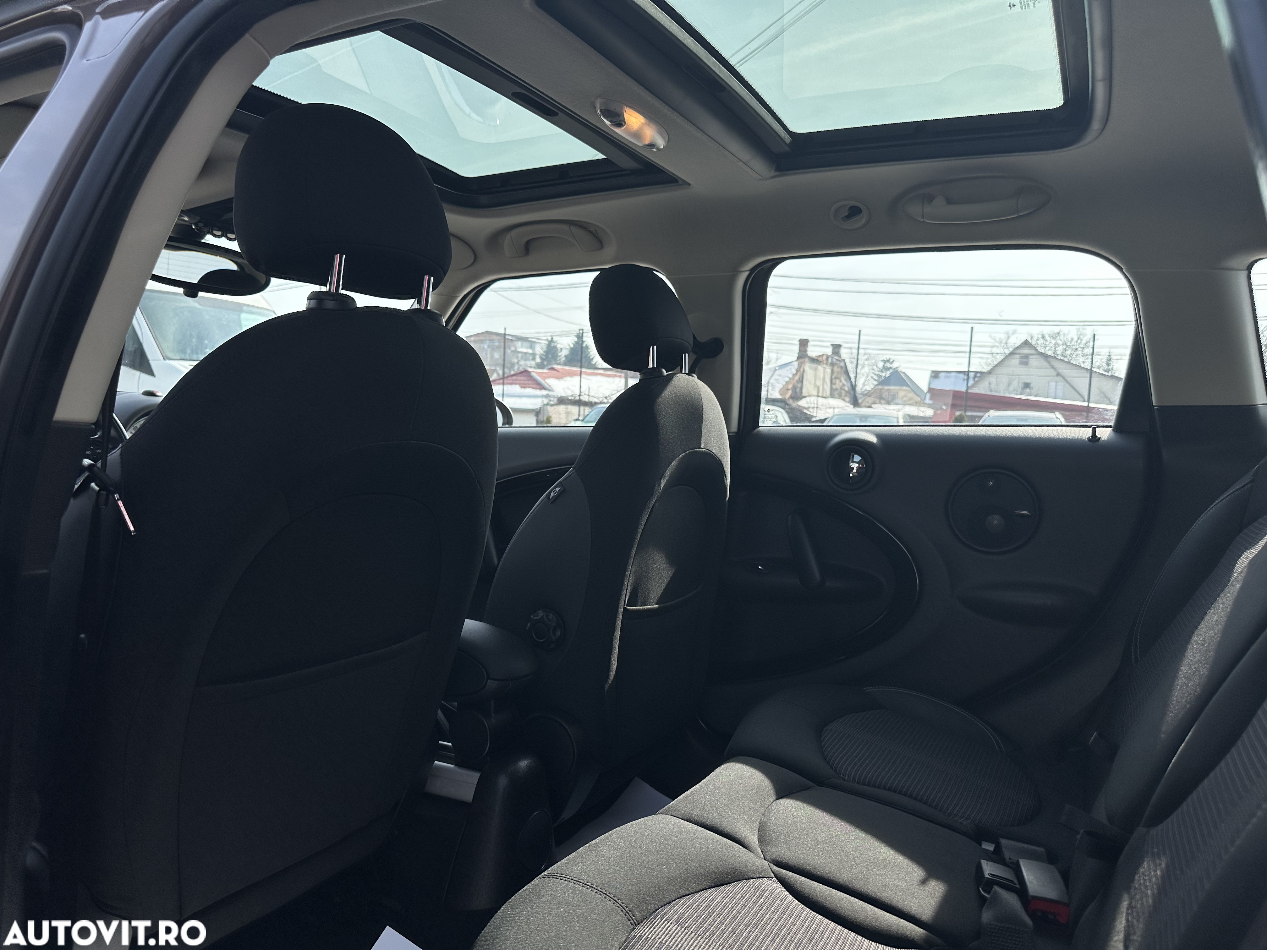 Mini Countryman Cooper D ALL4 - 17