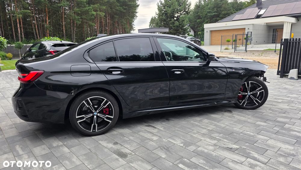 BMW Seria 3 320d xDrive MHEV Sport Line sport - 12