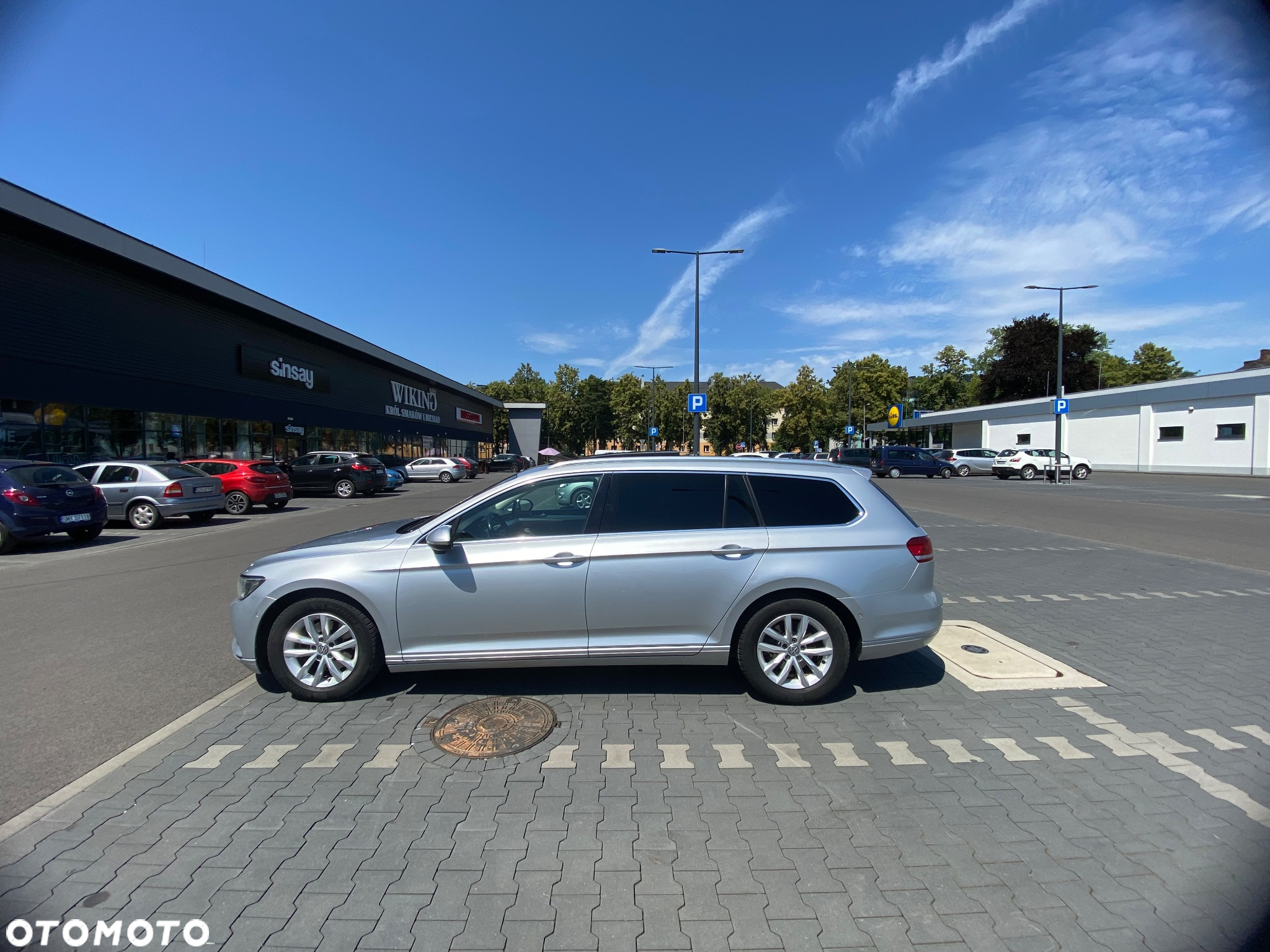 Volkswagen Passat - 21