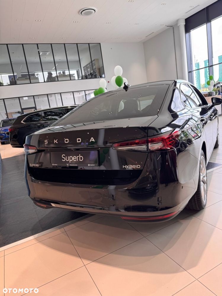 Skoda Superb - 4