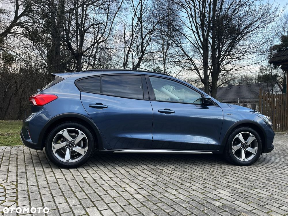 Ford Focus 1.0 EcoBoost Hybrid ACTIVE X - 5