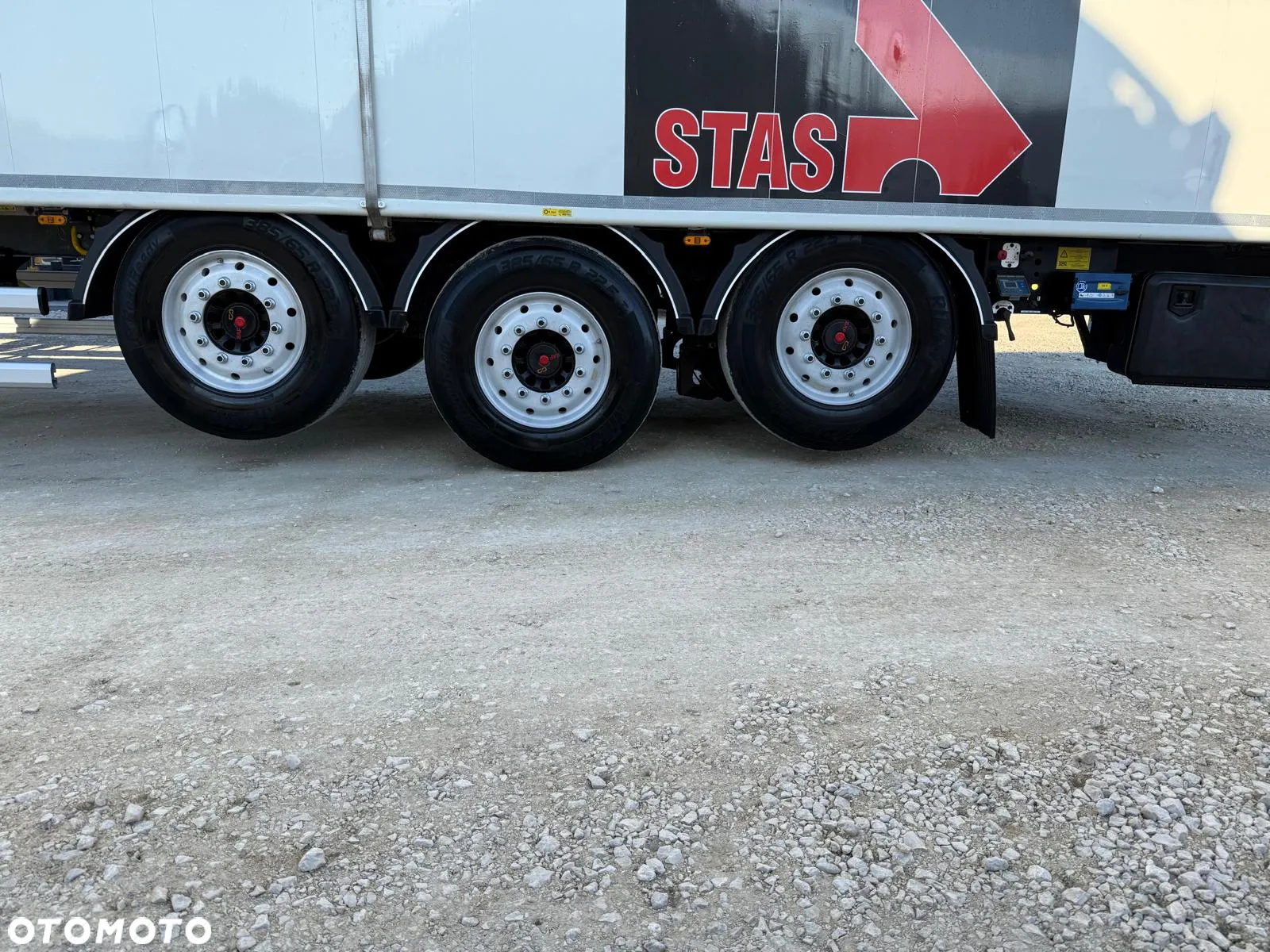 Stas Naczepa STAS*RUCHOMA PODŁOGA*92m*2019 * 2 osie podnoszone * IDEALNY STAN! - 30