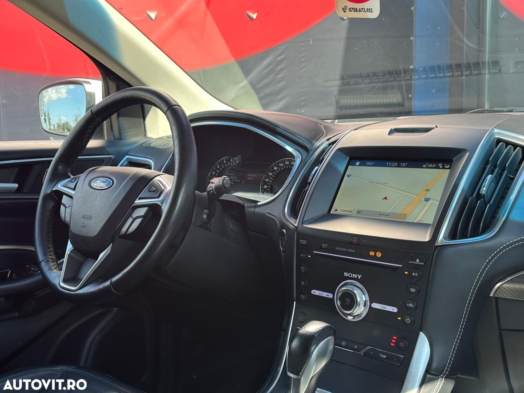 Ford Edge - 10