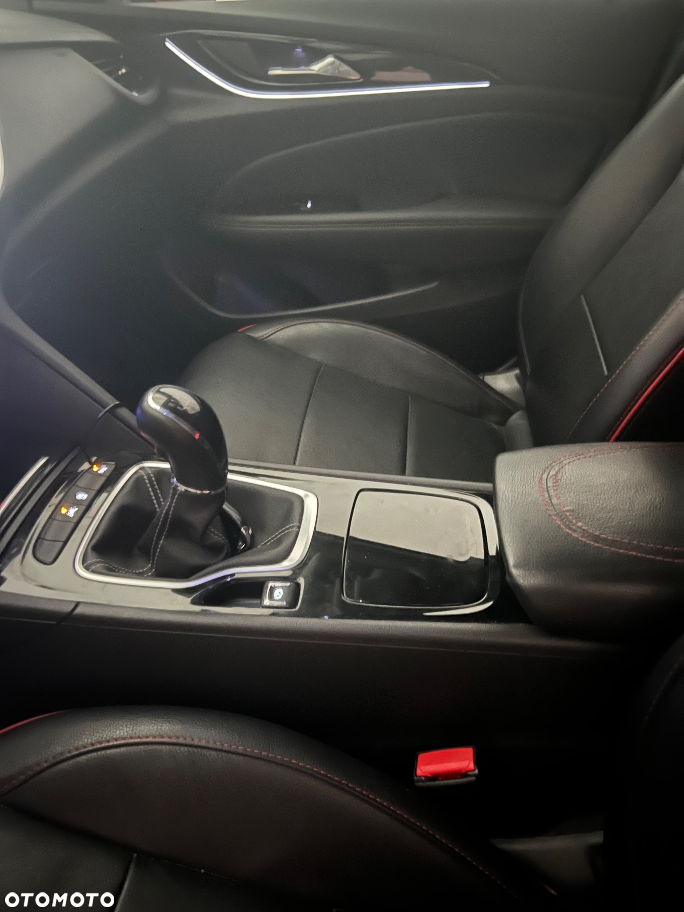 Opel Insignia - 4