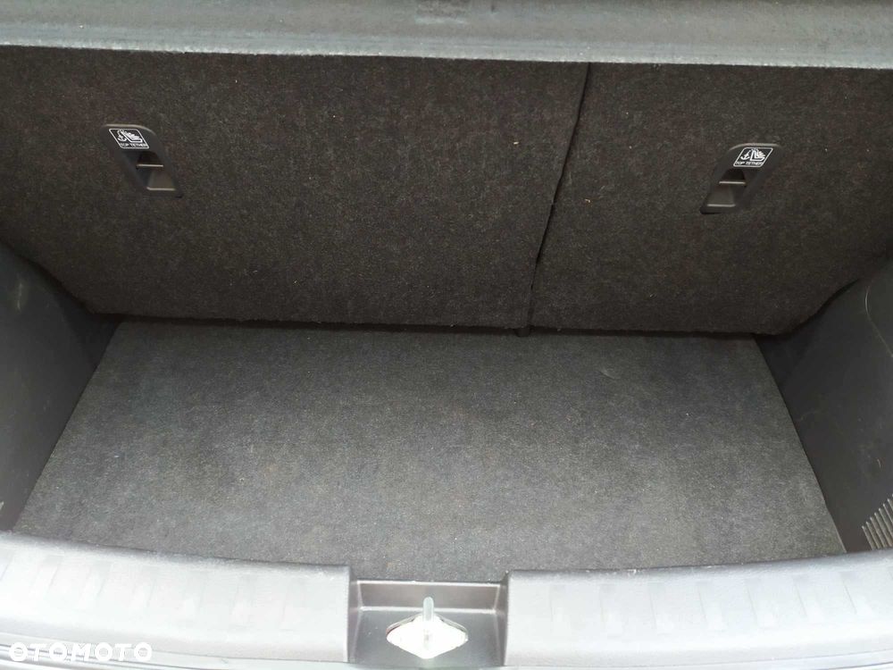 Suzuki Swift - 8