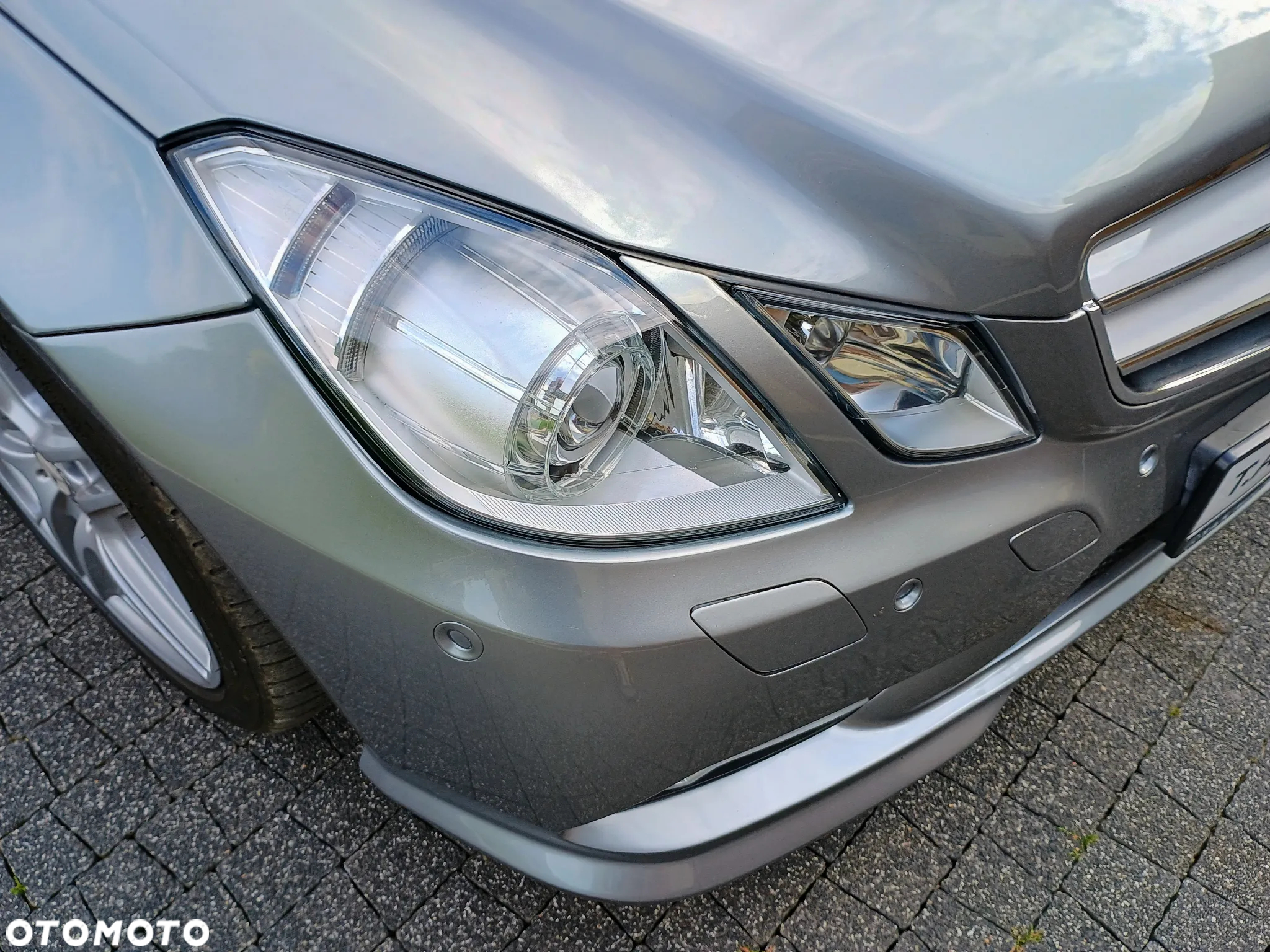 Mercedes-Benz Klasa E - 16