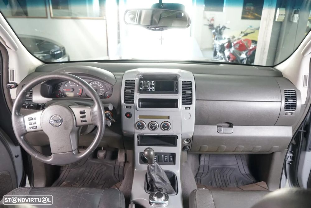 Nissan Navara 2.5 dCi CD SE C-Channel - 15