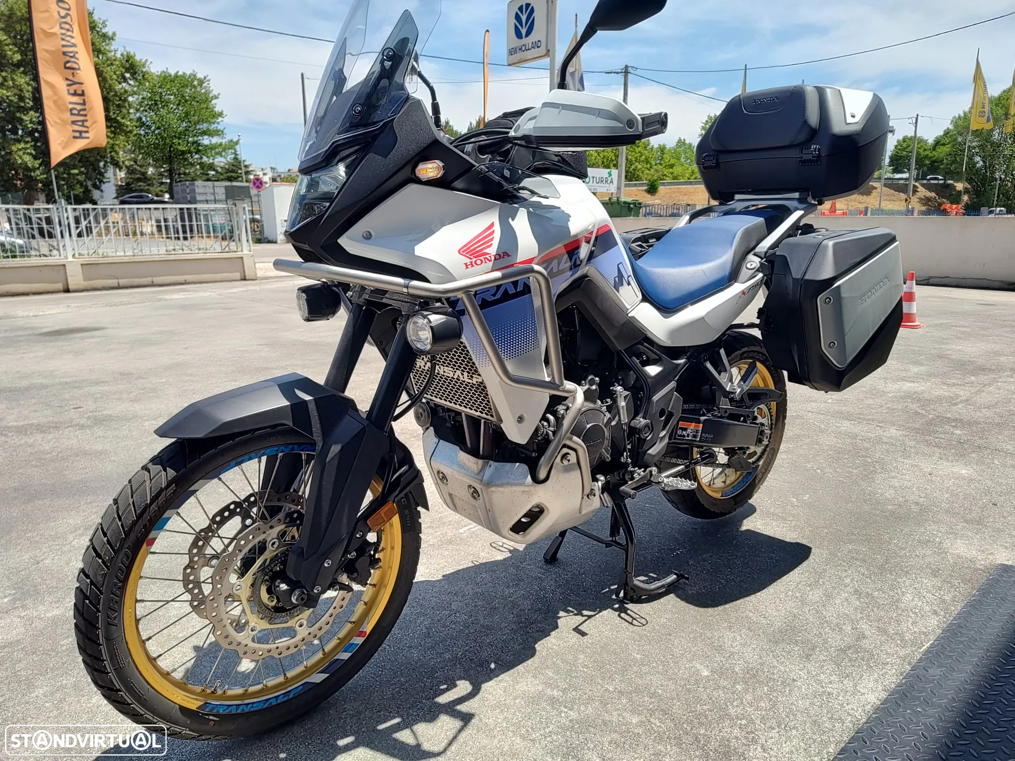 Honda Transalp 750 - 6