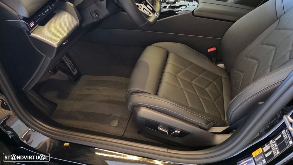 BMW 530 e Pack Desportivo M Pro - 49