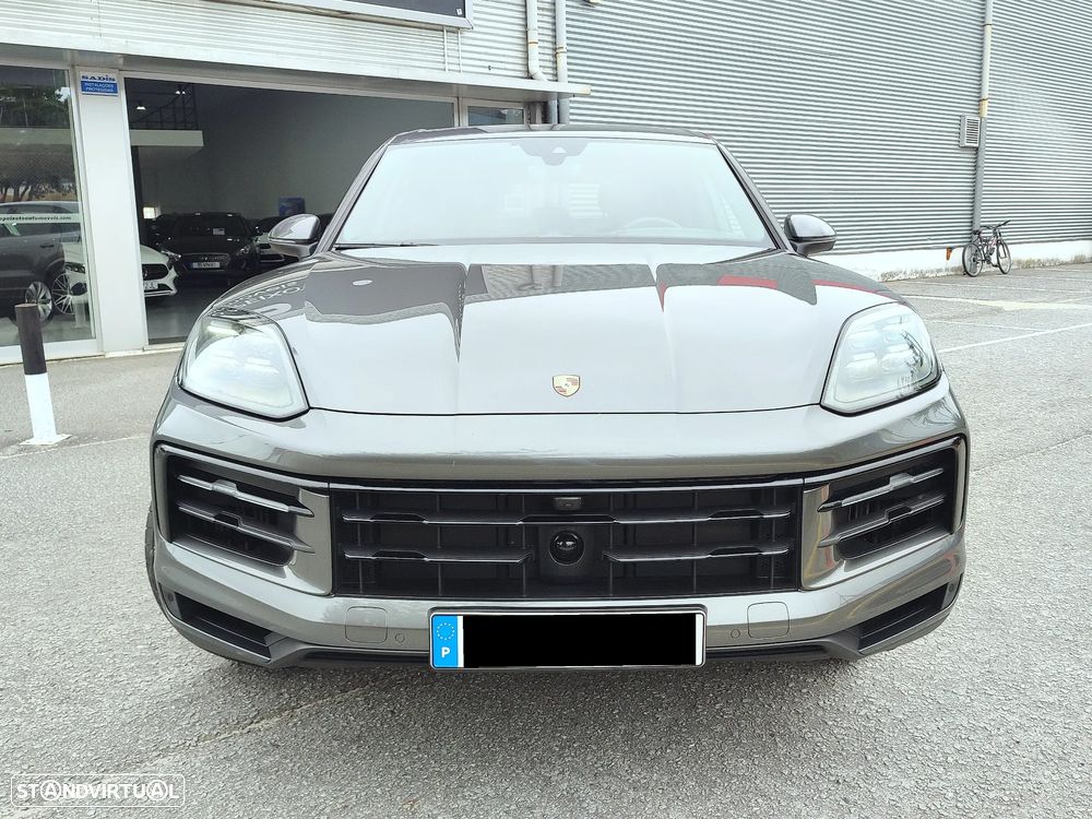 Porsche Cayenne E-Hybrid - 2
