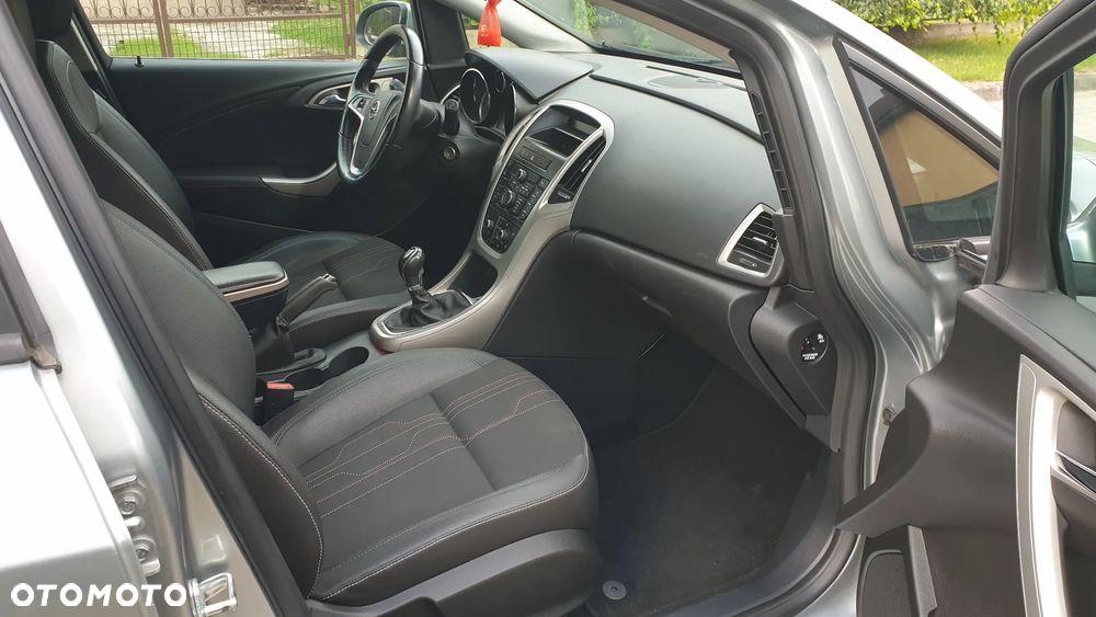 Opel Astra 1.4 Turbo - 13