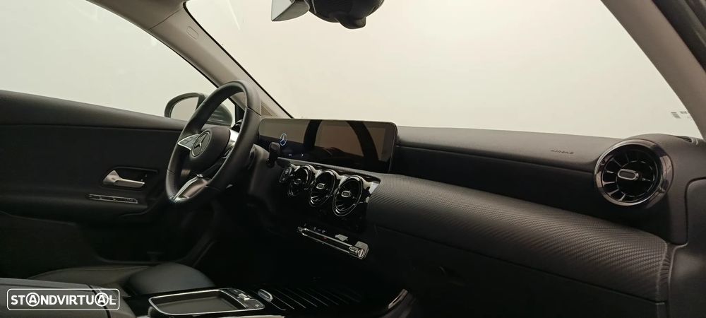 Mercedes-Benz A 200 Standard - 20