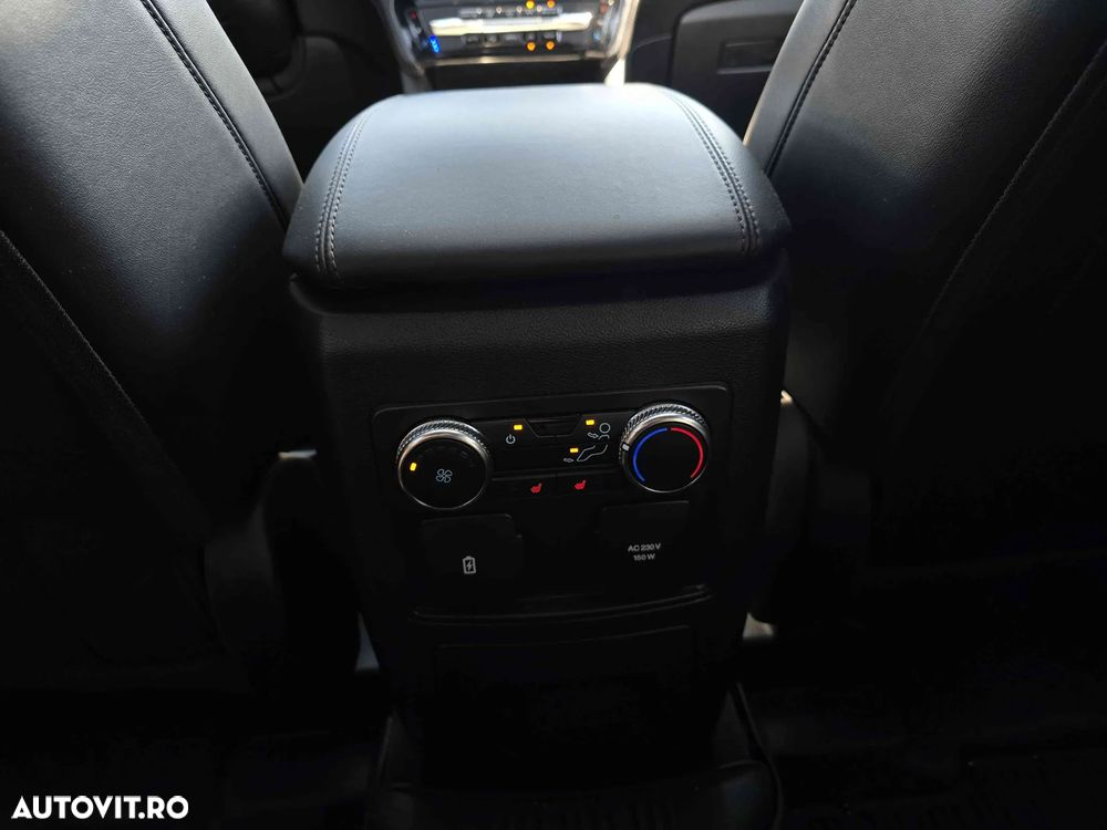 Ford Explorer - 12