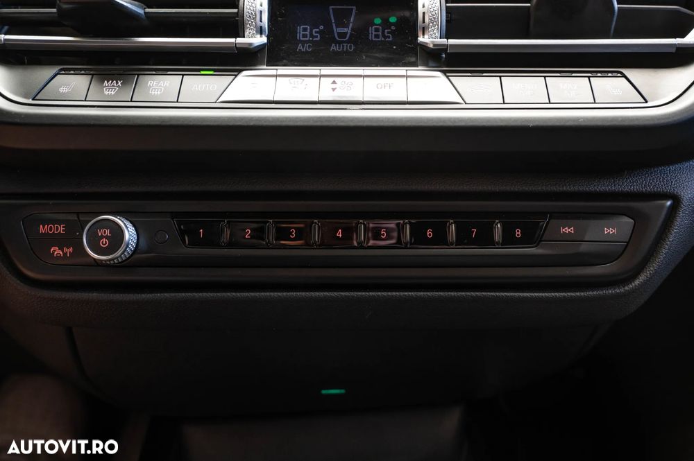 BMW Seria 2 218i Aut. M Sport - 16