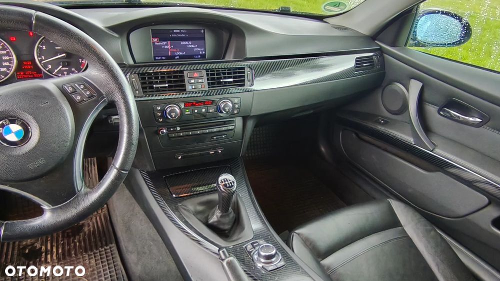 BMW Seria 3 320i - 10