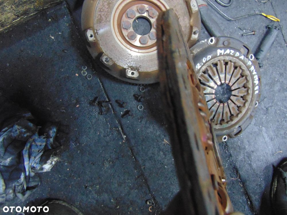 Sprzęgło mazda premacy 2,0 D - 4