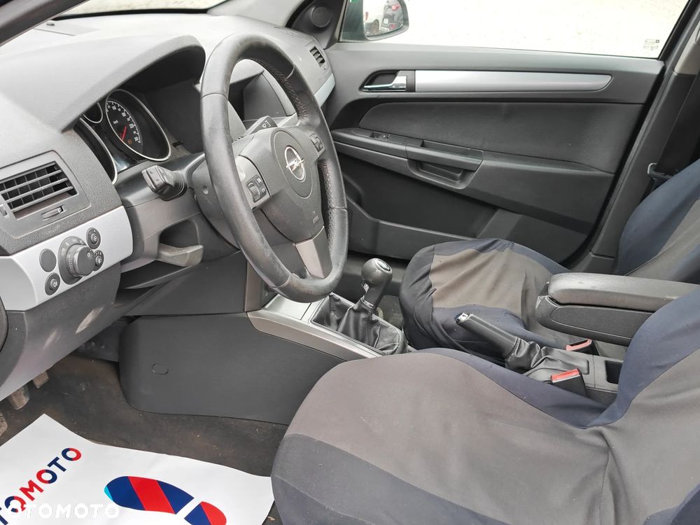Opel Astra 1.6 Sport - 10