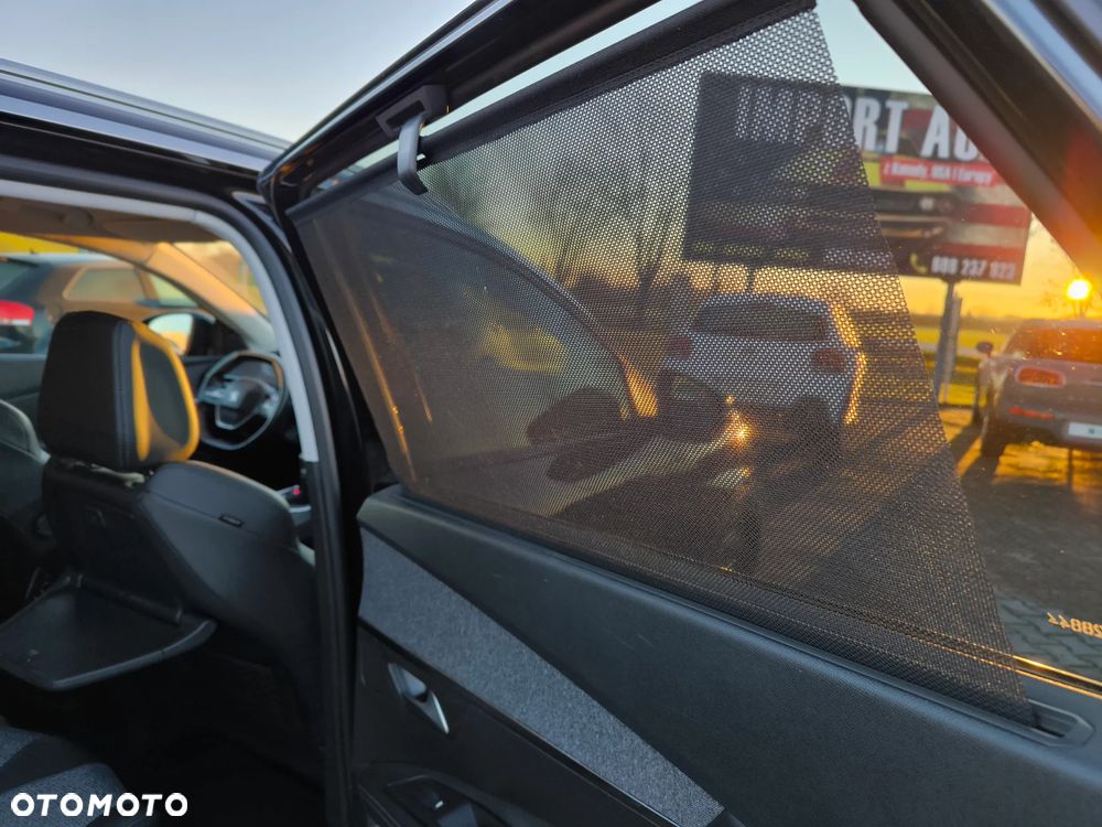 Peugeot 5008 1.5 BlueHDi Allure S&S - 15