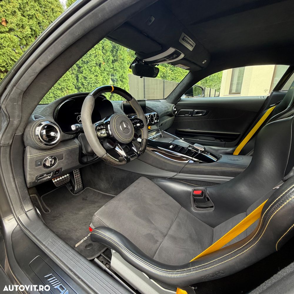 Mercedes-Benz AMG GT - 6