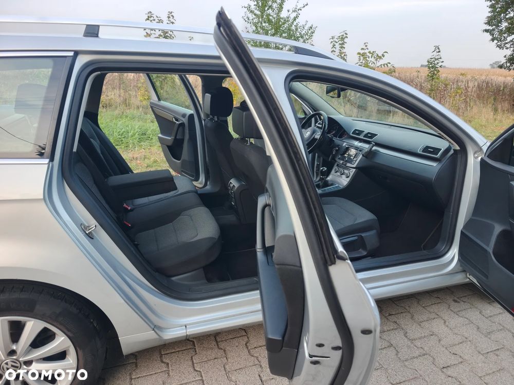 Volkswagen Passat Variant - 6