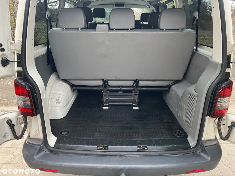 Volkswagen Transporter - 8