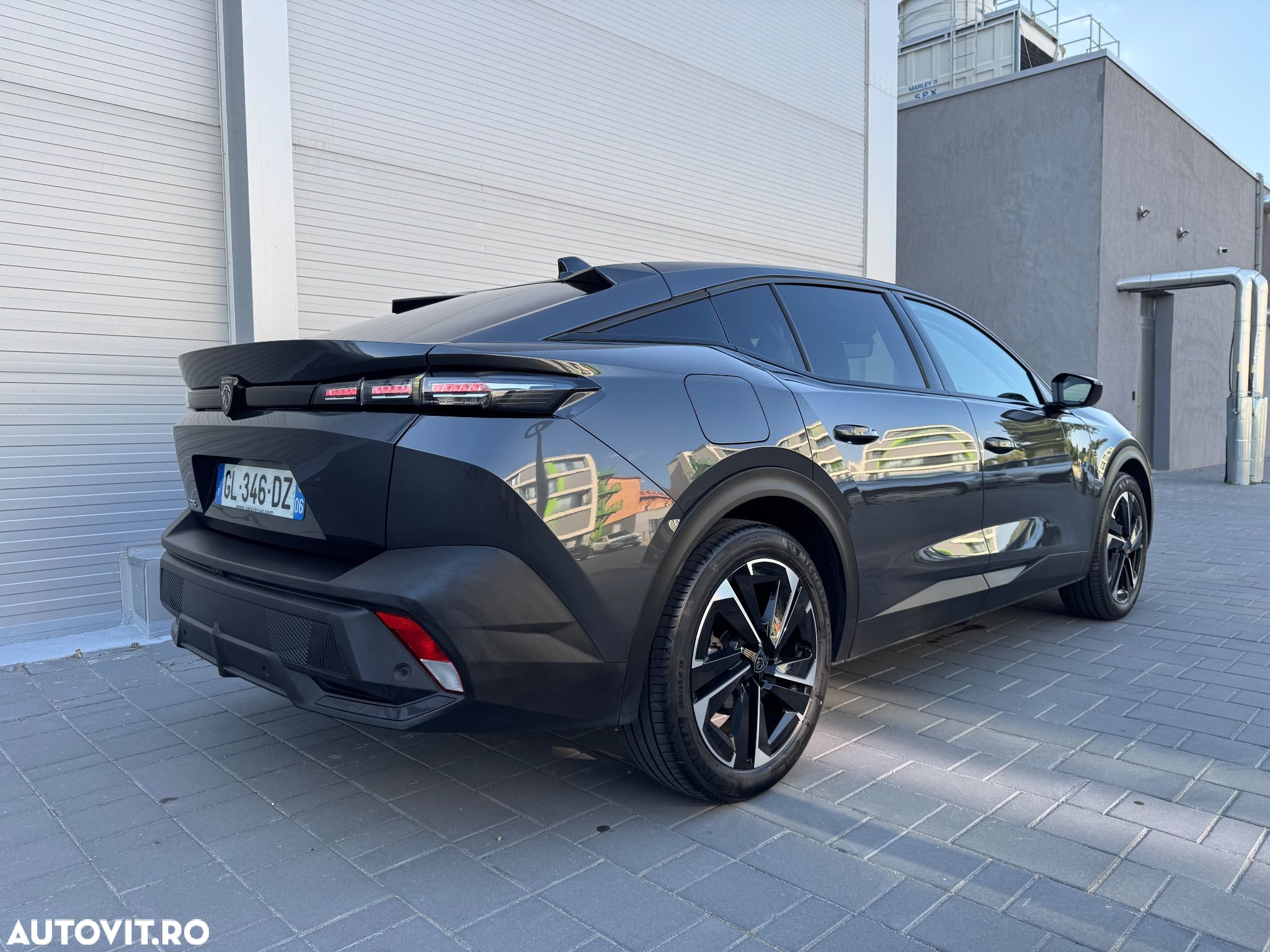 Peugeot 408 1.2L PureTech 130 S&S EAT8 Allure - 1