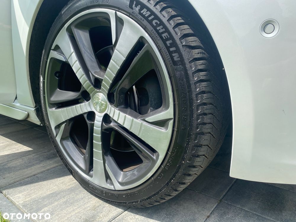 Peugeot 308 BlueHDi 180 EAT6 GT - 10