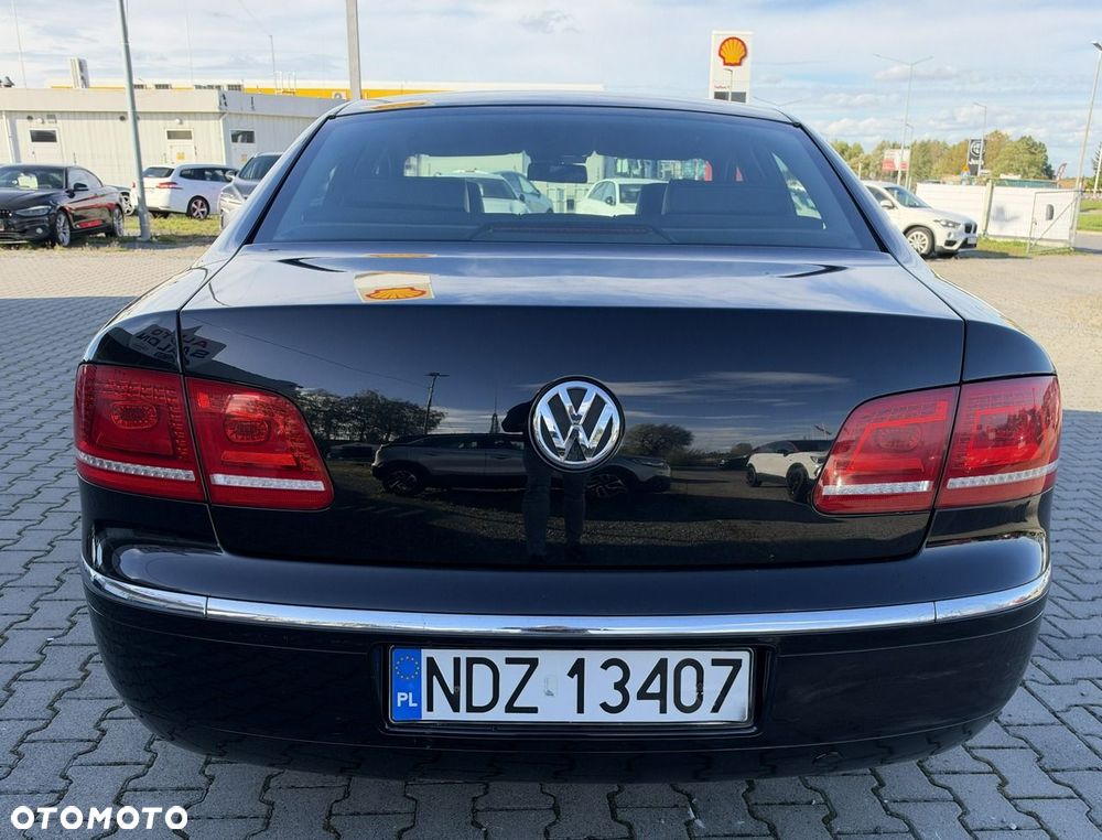 Volkswagen Phaeton - 13