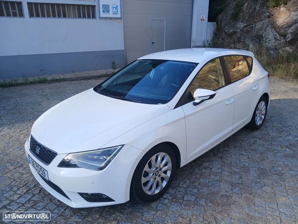 SEAT Leon 1.6 TDI ECOMOTIVE Style - 12