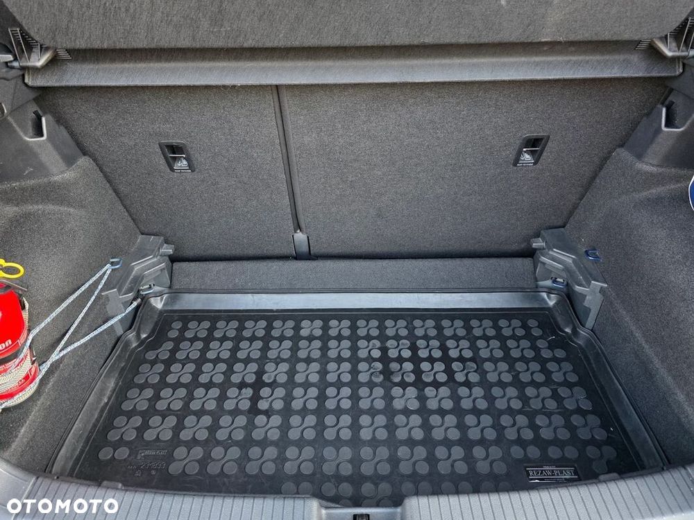 Volkswagen T-Cross 1.0 TSI Life - 18