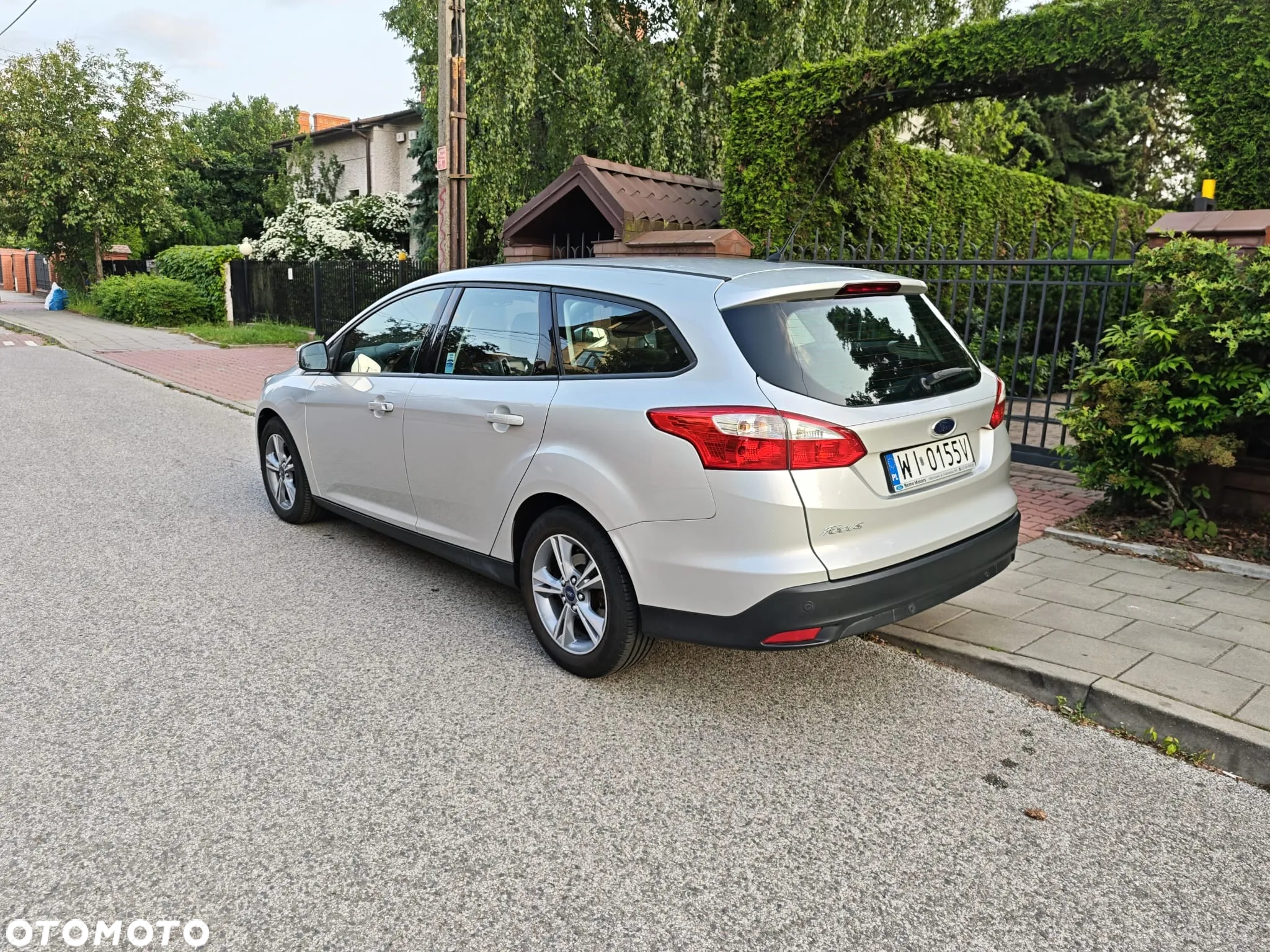 Ford Focus 1.6 Titanium - 2
