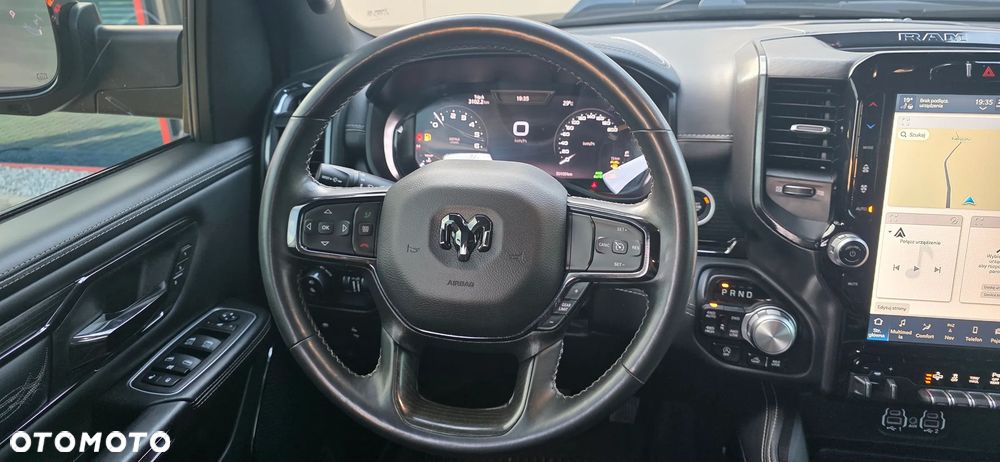Dodge RAM 5.7 4x4 - 31
