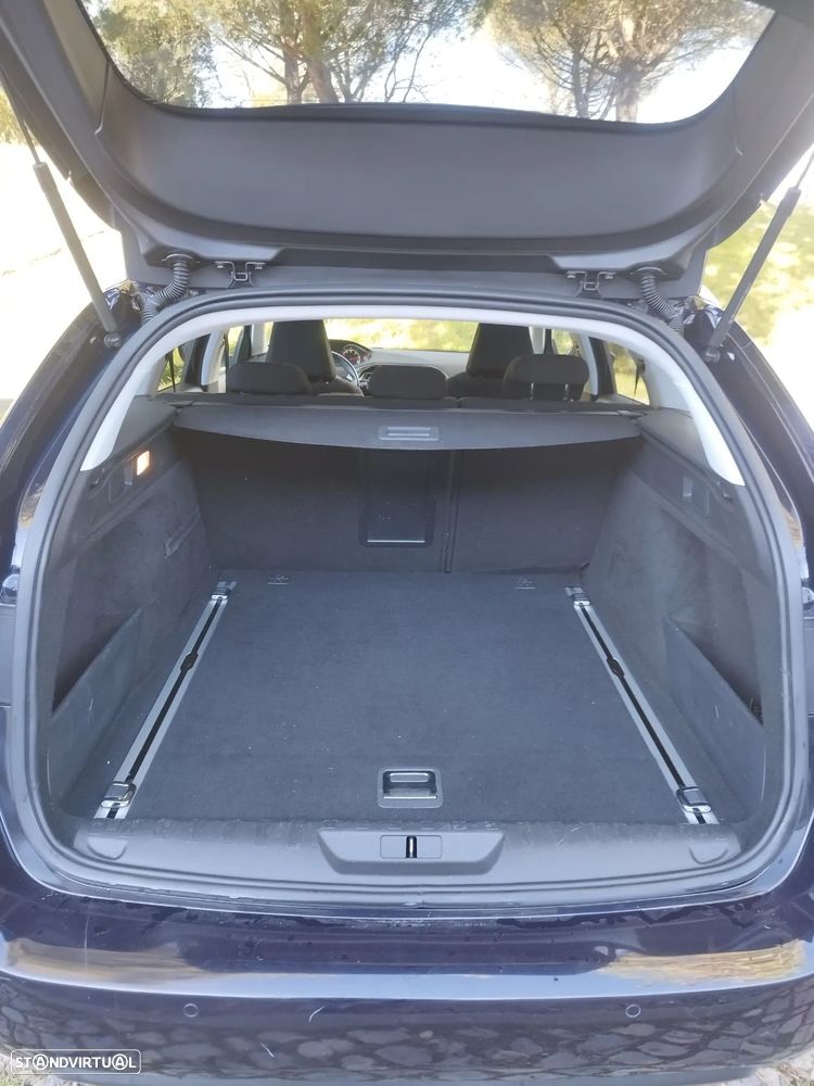 Peugeot 308 SW BlueHDi 120 Stop & Start Allure - 11