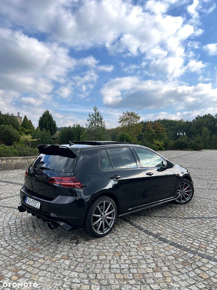 Volkswagen Golf GTI Performance BlueMotion Technology DSG - 12