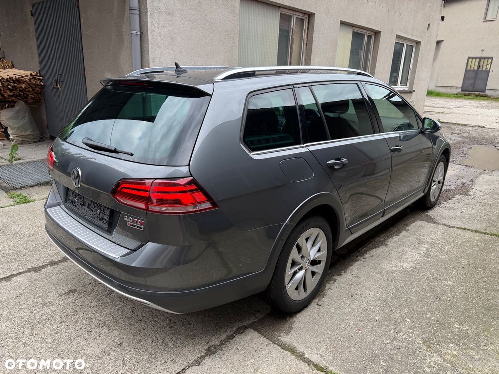 Volkswagen Golf Alltrack 2.0 TDI 4Motion BlueMotion Techn DSG - 3