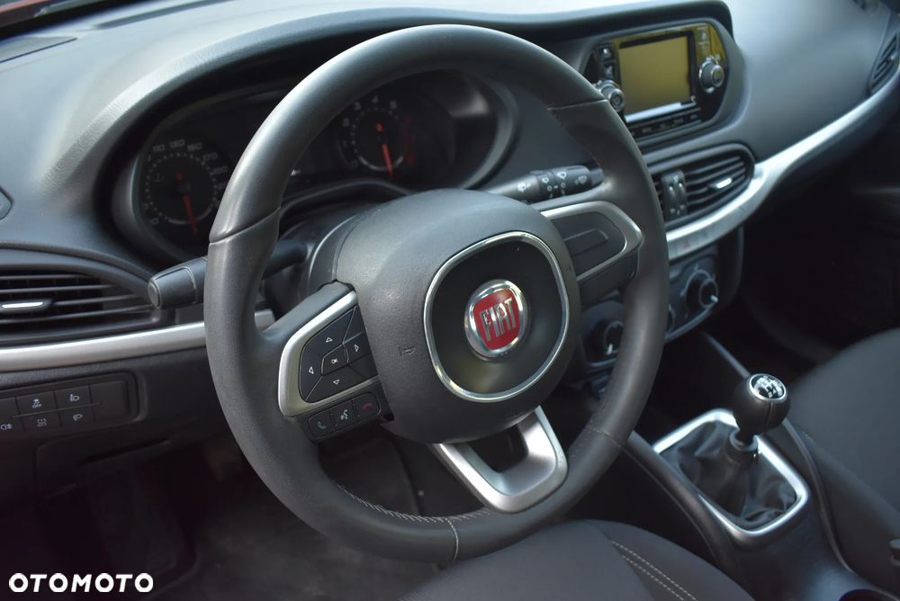 Fiat Tipo - 10