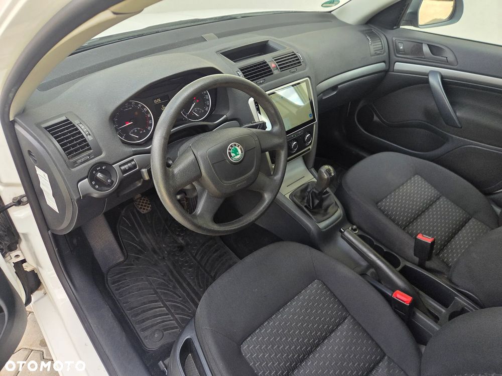 Skoda Octavia - 7