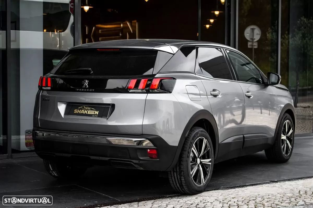 Peugeot 3008 1.2 PureTech Allure EAT8 - 4