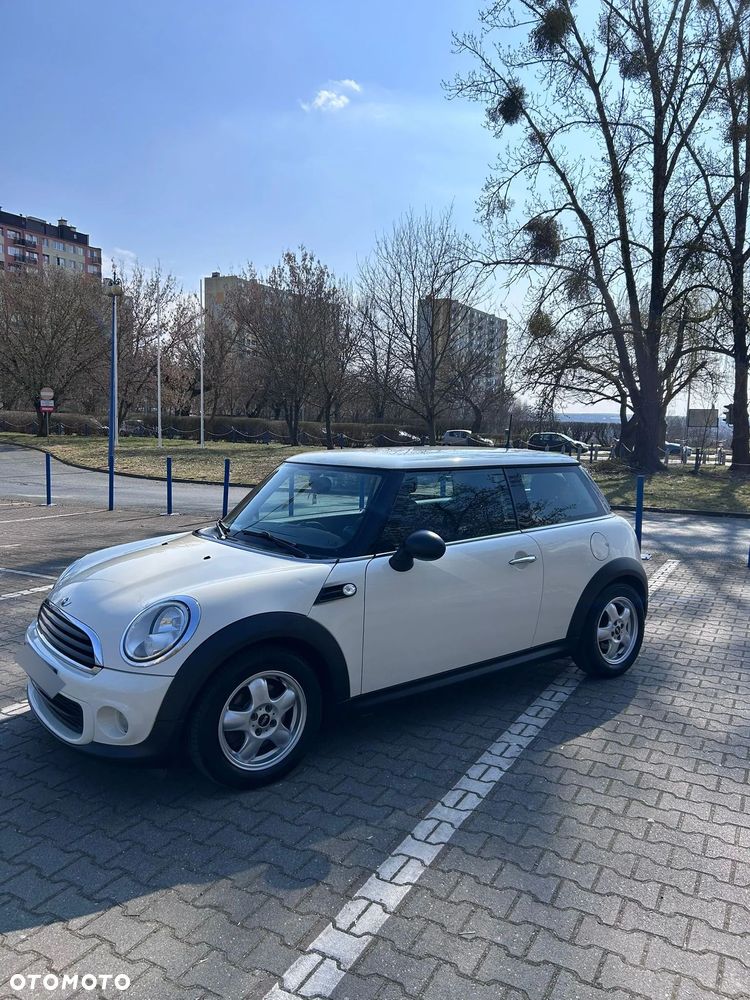 MINI ONE - 2