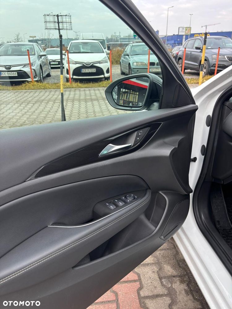 Opel Insignia 2.0 CDTI Business Elegance S&S - 10