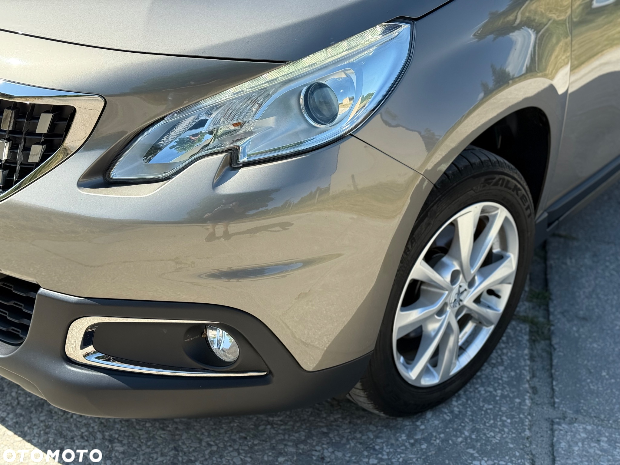 Peugeot 2008 1.2 Pure Tech Active S&S - 11