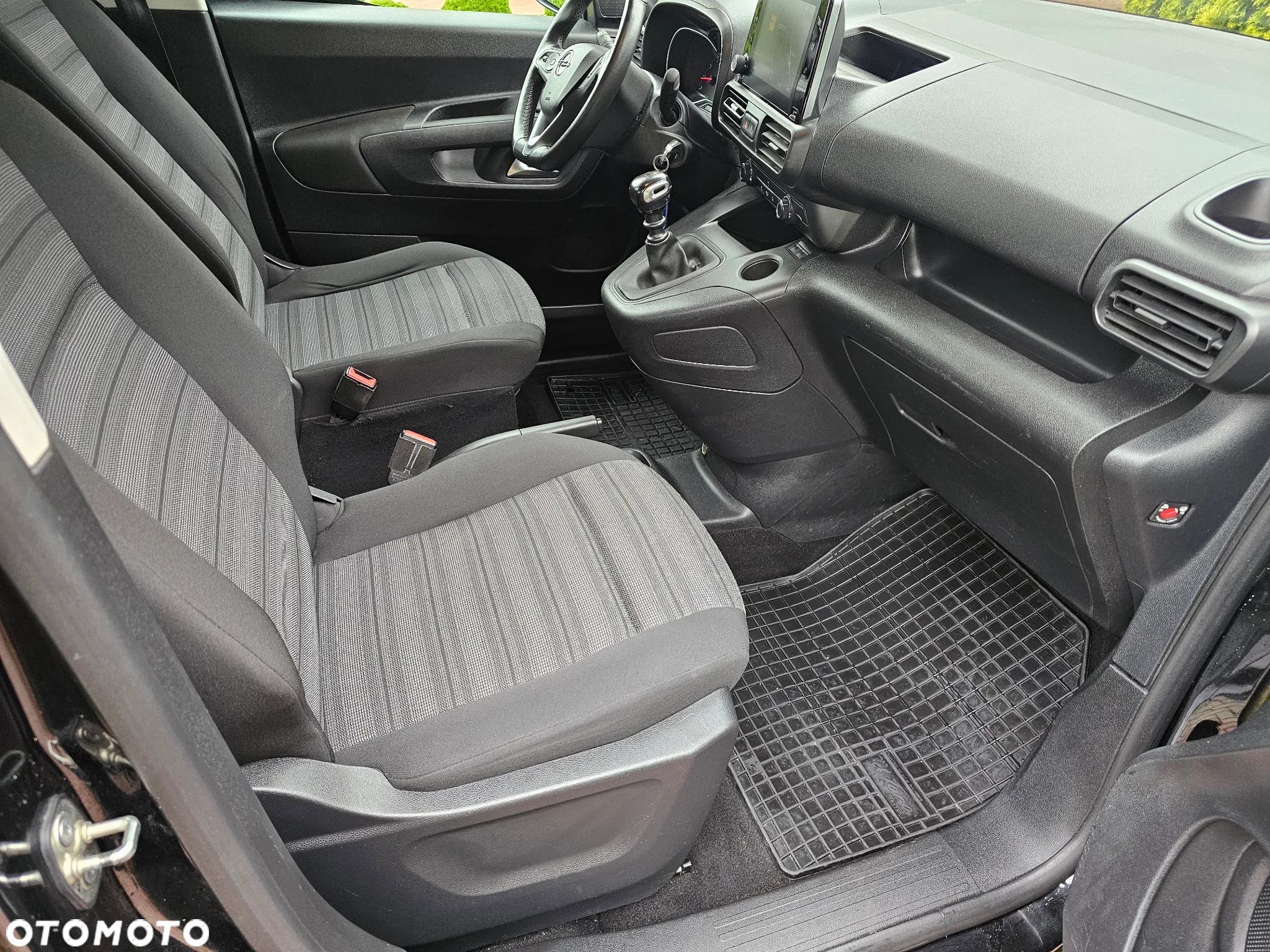 Opel Combo Life 1.2 Turbo Elite S&S - 10